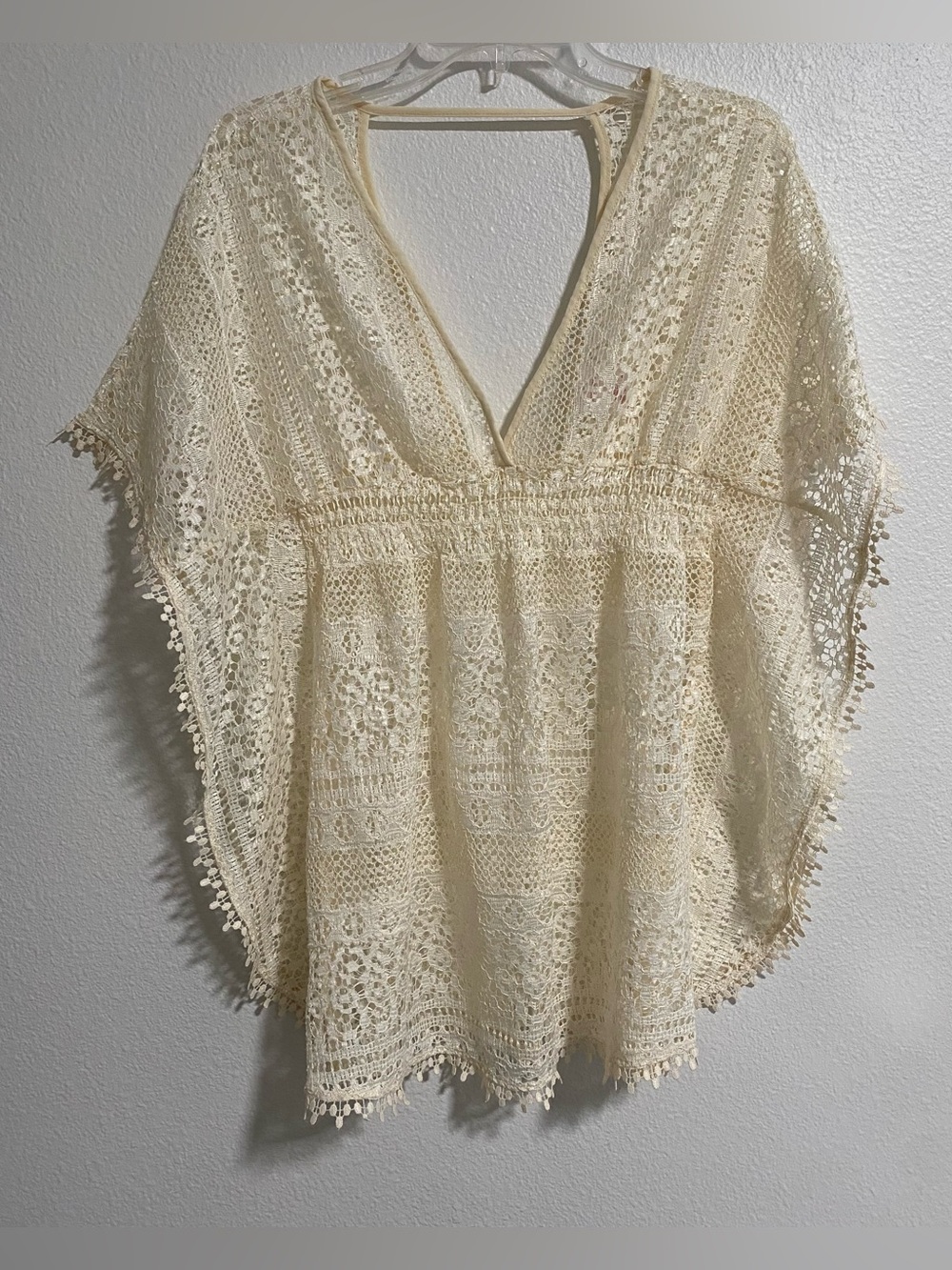 Xhilaration Ivory Lace Crochet Knit Boho Swimsuit Cover Up sz S/M EUC